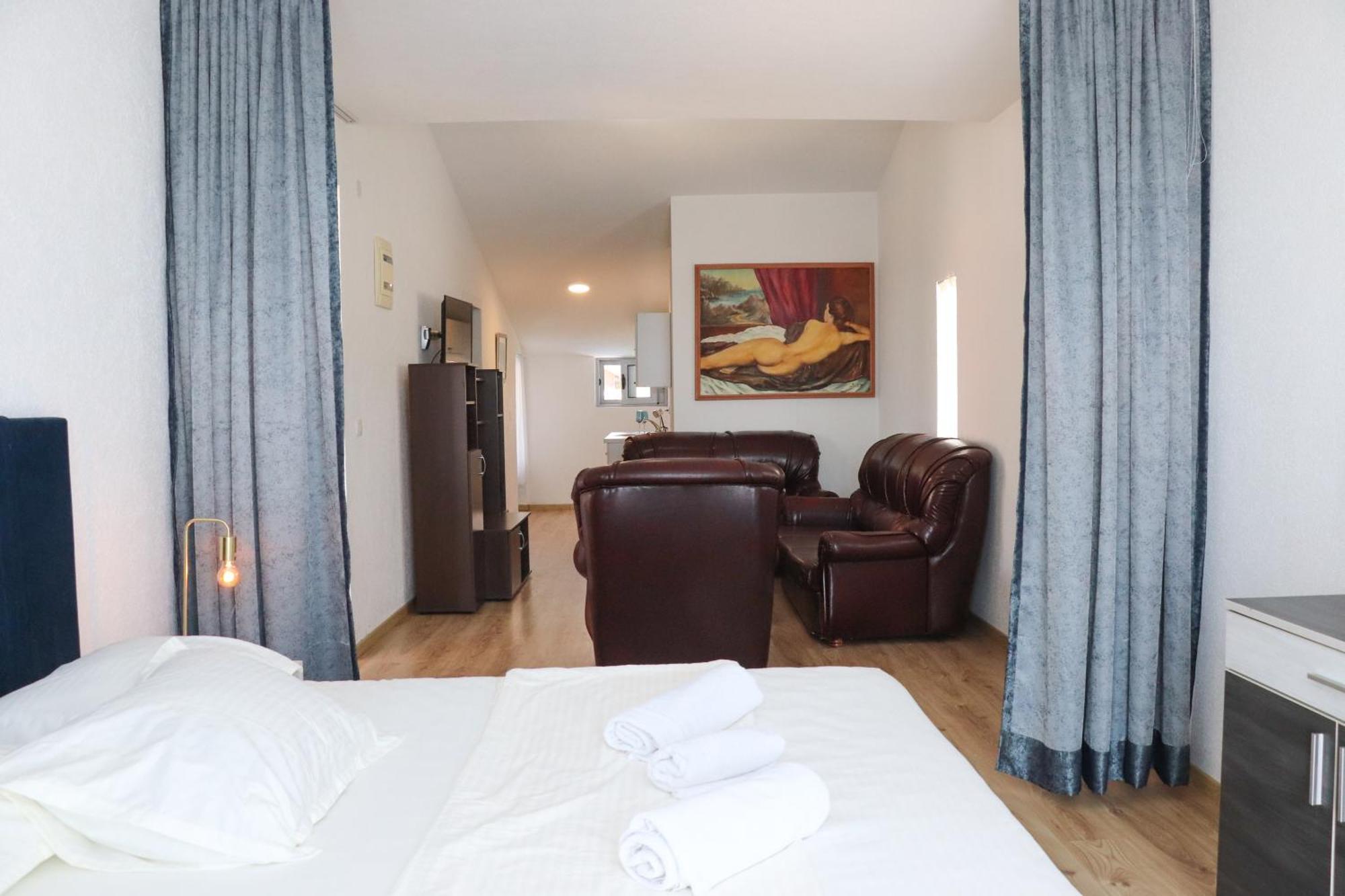 Holiday Park Verse Улцинь Номер фото
